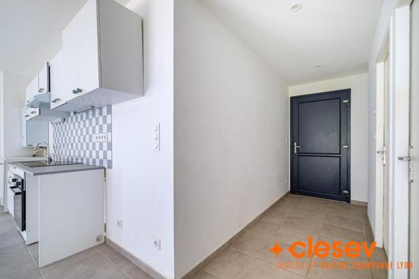 Charmant T2 avec terrasse, jardin et parking à Bron ...