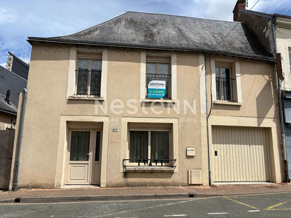 Maison de caractère 154 m² ? Double habitation possible ? Cour sans vis-à-vis ? Hyper-centre de Château-du-Loir