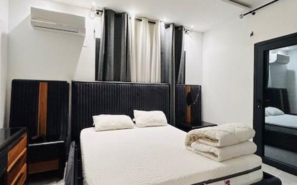 Maison à louer    7 pièces •  Baie-Mahault