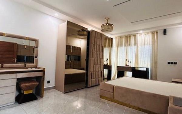 Maison à louer    7 pièces •  Baie-Mahault