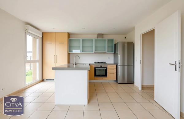 Appartement à vendre 3 pièces 60m² Bron (69500)