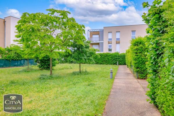 Appartement à vendre 3 pièces 60m² Bron (69500)