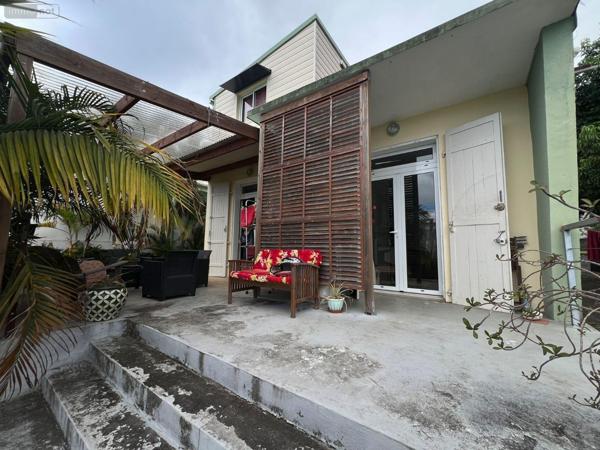 Maison à vendre à Saint-Denis à la Réunion (97400), ref : 97405/221   
Saint-François