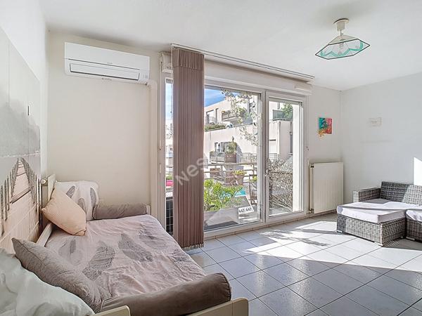 SOUS COMPROMIS- Appartement Grenoble 1 pièce(s) 30 m2 idéal premier appartement