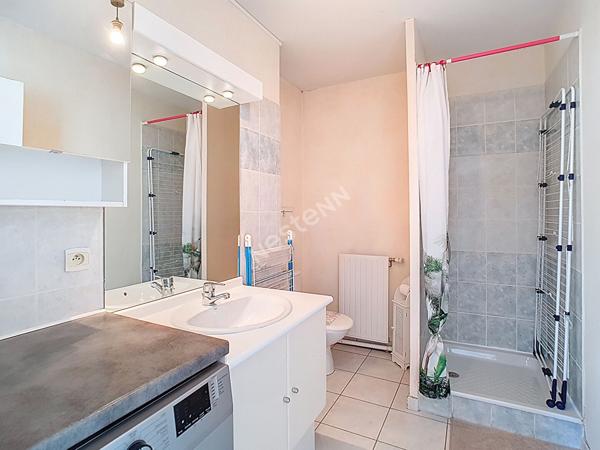 SOUS COMPROMIS- Appartement Grenoble 1 pièce(s) 30 m2 idéal premier appartement