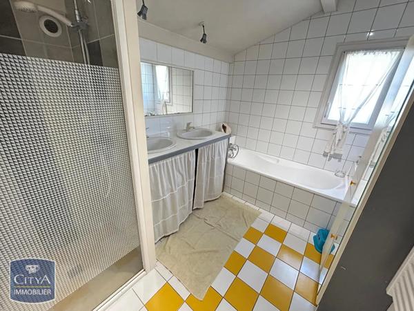 Maison à vendre 7 pièces 155m² Hiersac (16290)