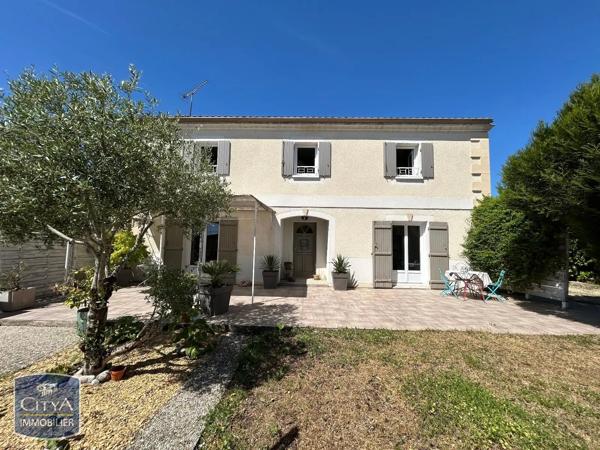 Maison à vendre 7 pièces 155m² Hiersac (16290)
