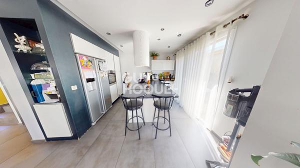 À vendre : maison récente avec jardin et garage à MULHOUSE