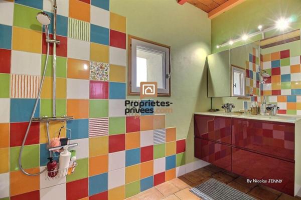 Mas Graveson 6 pièces 218 m² + Studio indépendant 34 m² - 839 000 Euros -