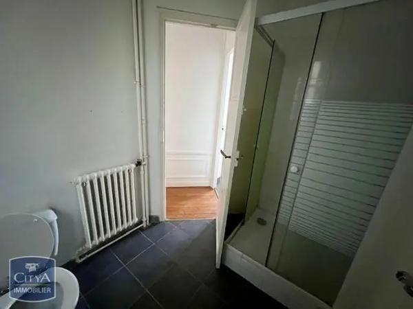 Appartement à louer 1 pièce 42.29m² Paris 17e Arrondissement (75017)