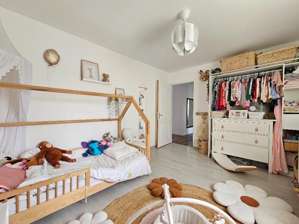 Maison à vendre 16400 La Couronne 7 pièce(s) 173 m2