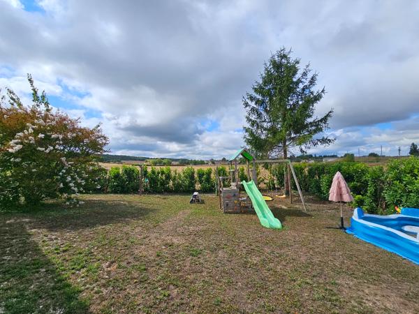 Maison à vendre 16400 La Couronne 7 pièce(s) 173 m2