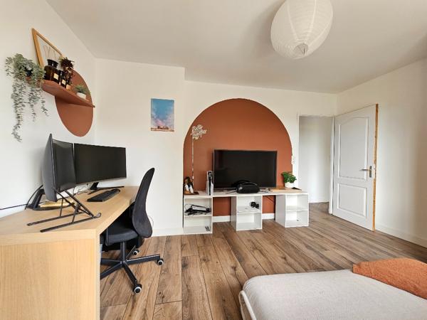 Maison à vendre 16400 La Couronne 7 pièce(s) 173 m2