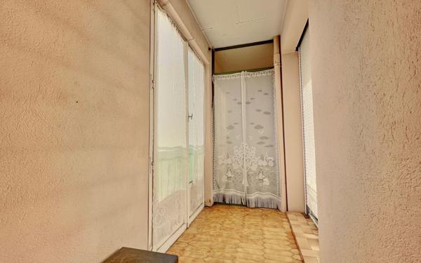 Appartement à vendre    4 pièces • 67,33 m2 Chenôve