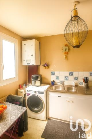 Maison à vendre 4 pièces 79 m² Saint-Pierre-lès-Nemours