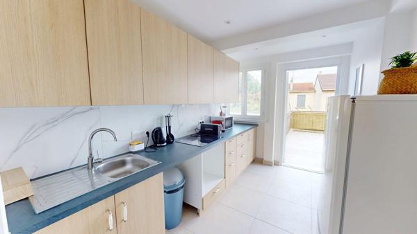 Appartement Montreuil 4 pièce(s) 65.92 m2