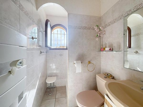 MAISON PLAIN PIED PROCHE HOPITAL ET DES ECOLES