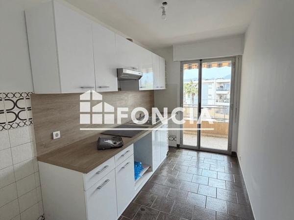 Location Appartement 2 pièces 52.02 m² - 55 CHEMIN DES OLIVIERS Antibes 06600