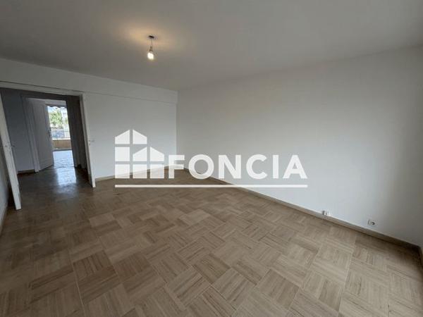 Location Appartement 2 pièces 52.02 m² - 55 CHEMIN DES OLIVIERS Antibes 06600