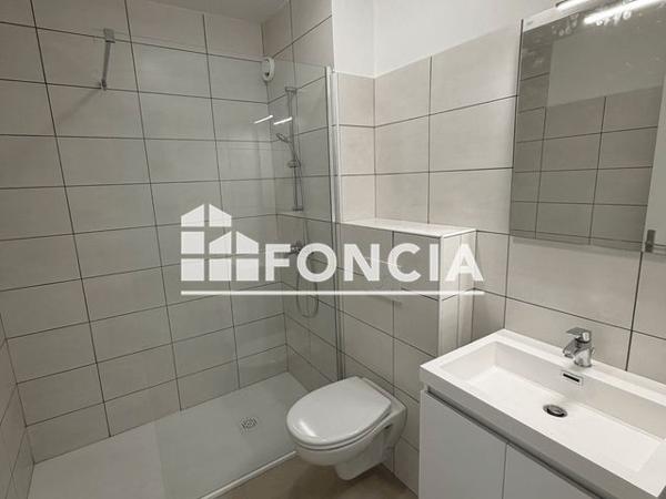 Location Appartement 2 pièces 52.02 m² - 55 CHEMIN DES OLIVIERS Antibes 06600