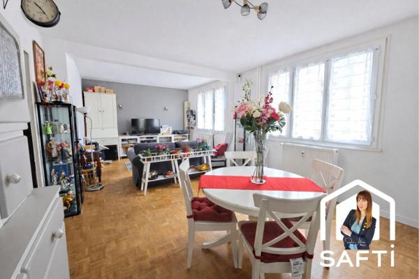 Appartement T3 lumineux avec balcon – 74 m² – Parking privé