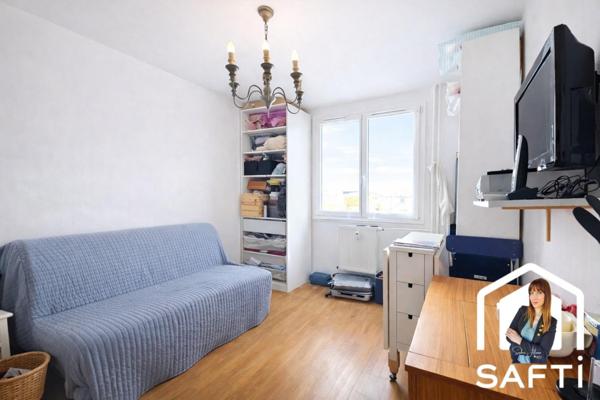 Appartement T3 lumineux avec balcon – 74 m² – Parking privé