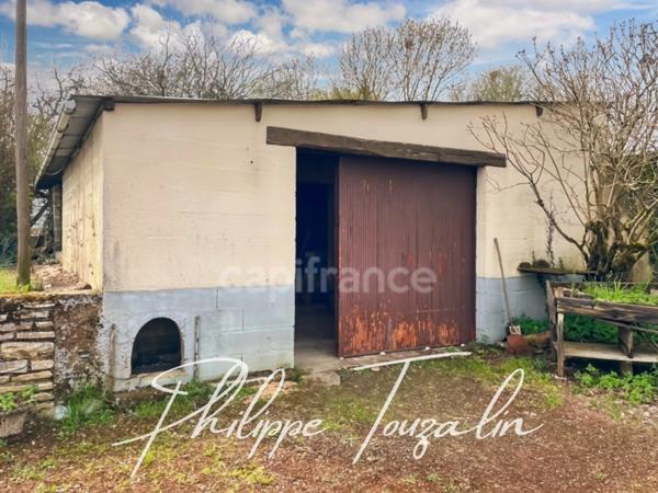 Maison à vendre à Thuré (86) - 3 pièces, 66 m², Terrain 944 m²