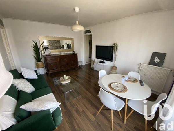 Appartement 2 pièces de 44 m² à Rosny-sous-Bois (93110)