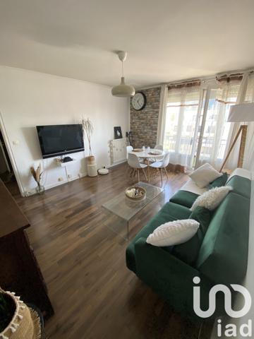 Appartement 2 pièces de 44 m² à Rosny-sous-Bois (93110)