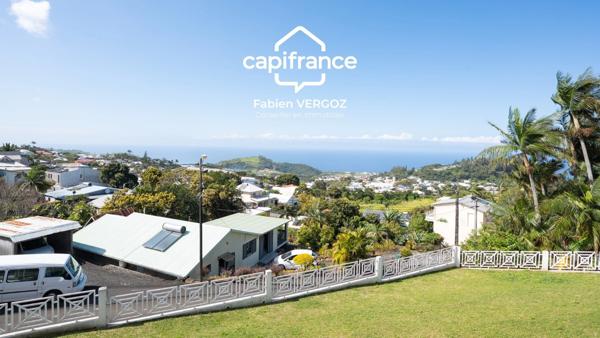 EXCLUSIVITÉ – Maison F4 avec superbe vue, grand terrain arboré à Petite-Île (La Réunion)