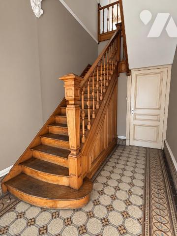 CALAIS - APPARTEMENT T4 DE CARACTERE avec TERRASSE PRIVATIVE de 50 m²