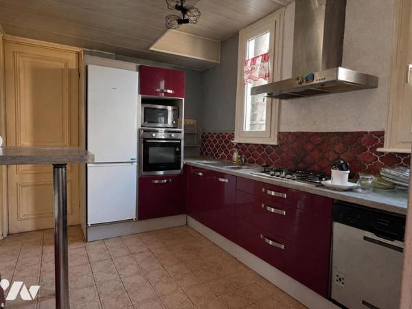 CALAIS - APPARTEMENT T4 DE CARACTERE avec TERRASSE PRIVATIVE de 50 m²