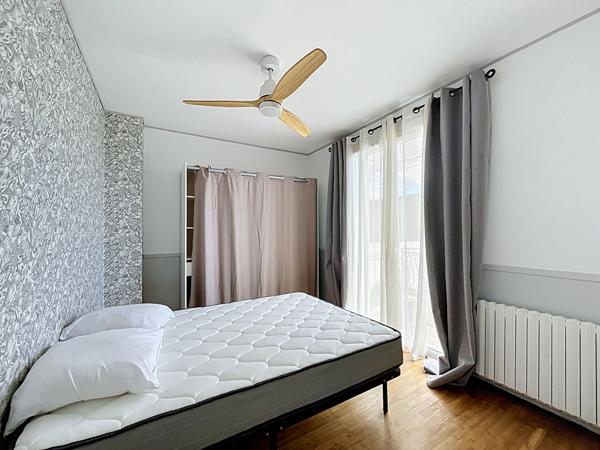 Maison meublée Cholet 6 pièce(s) 206.23 m2