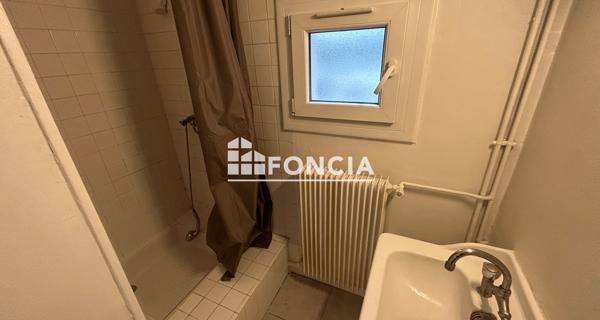 Location Appartement 3 pièces 57.69 m² - Grenoble 38000