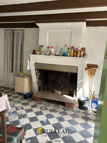 ANCIEN CORPS DE FERME: propriété de 1,7 hectares, maison en pierre avec 5 dépendances Détails des diagnostics énergétiques