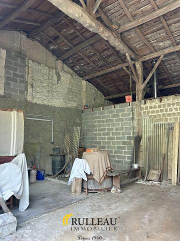 ANCIEN CORPS DE FERME: propriété de 1,7 hectares, maison en pierre avec 5 dépendances Détails des diagnostics énergétiques