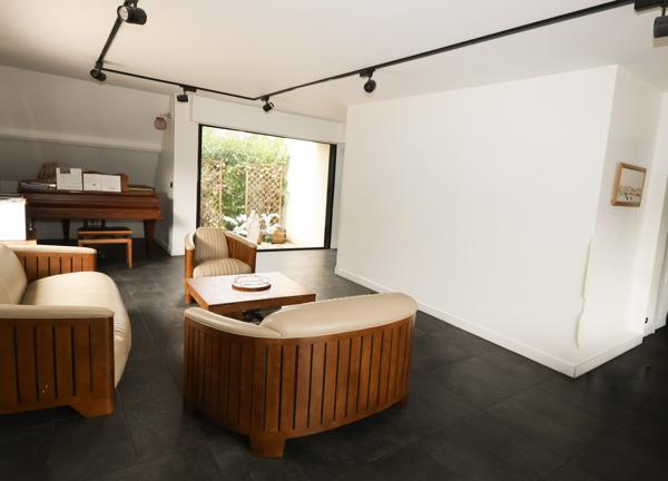 Sucy-en-Brie (94370) Maison de 140 m2 carrez et 207 au sol avec terrain et piscine semi enterré et hors sol 3mx3 habillé de bois