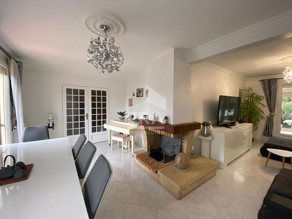 Vente d'une maison 7 pièces à Vert Saint Denis