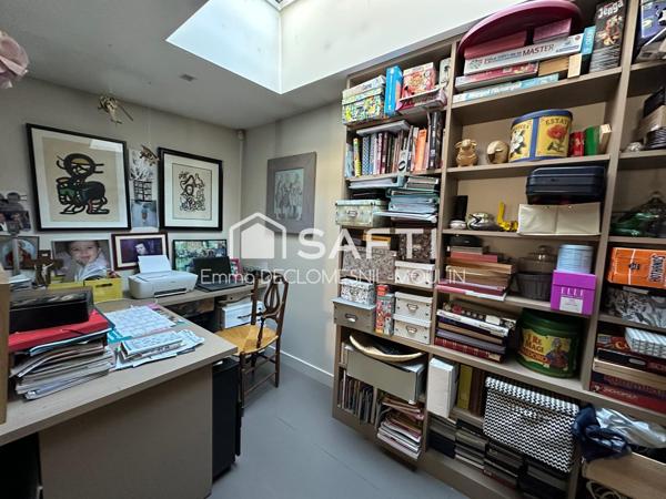 maison de ville parfait etat dans quartier tres prisé