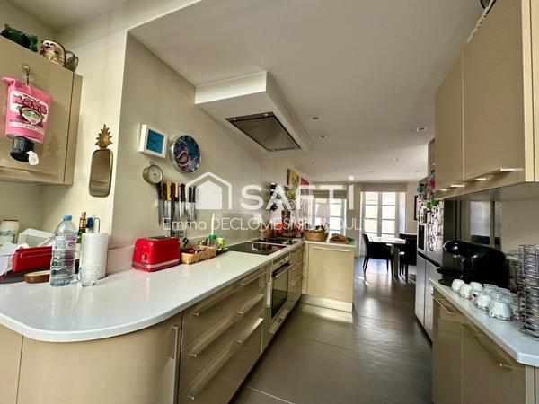 maison de ville parfait etat dans quartier tres prisé