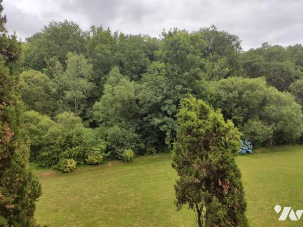 SAINT-AVE proche du bourg environnement verdoyant