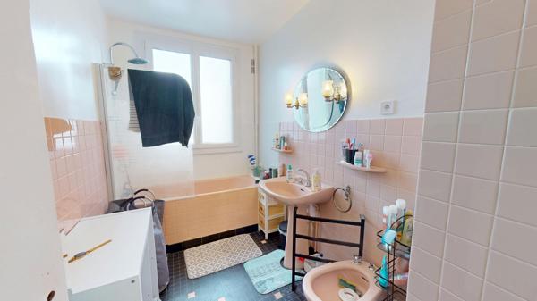 Maison Bourges 3 pièce(s) 75 m2 - Sous Sol -