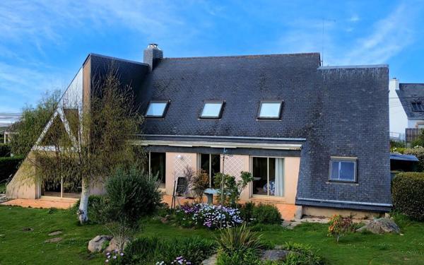 Maison à vendre    5 pièces •  Trébeurden