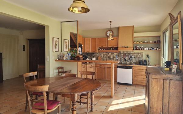 Maison à vendre    5 pièces •  Trébeurden