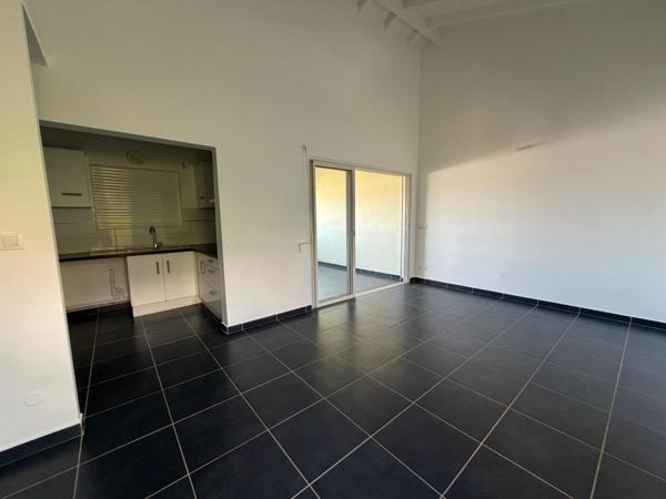 Appartement T2 résidence récente avec piscine