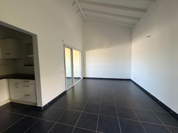 Appartement T2 résidence récente avec piscine