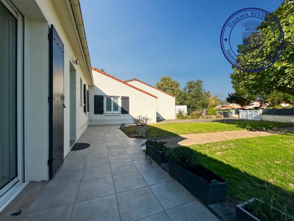 Maison à vendre, plain-pied, Haute-Goulaine, proche du bourg, 4 chambres, dépendance