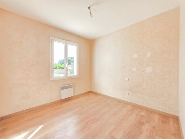 Maison
         6 pièces
        - 109 m² 275 000 € *