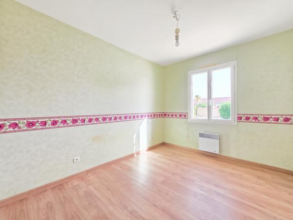 Maison
         6 pièces
        - 109 m² 275 000 € *