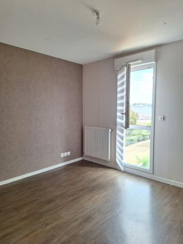 A LOUER SAINT MALO APPARTEMENT  T2  AVEC  BALCON  SITUE EN RESIDENCE AVEC ASCENSEUR